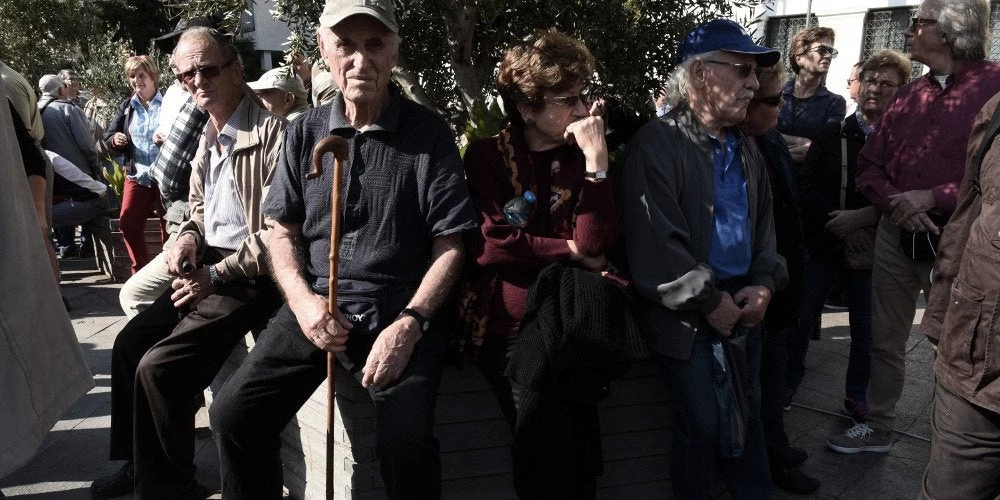 Σε έκτακτο Eurogroup η τελική απόφαση για τις συντάξεις